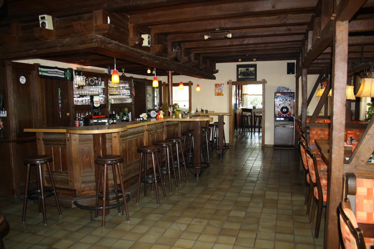 Gasthaus Zur Quelle Bad Marienberg Dış mekan fotoğraf